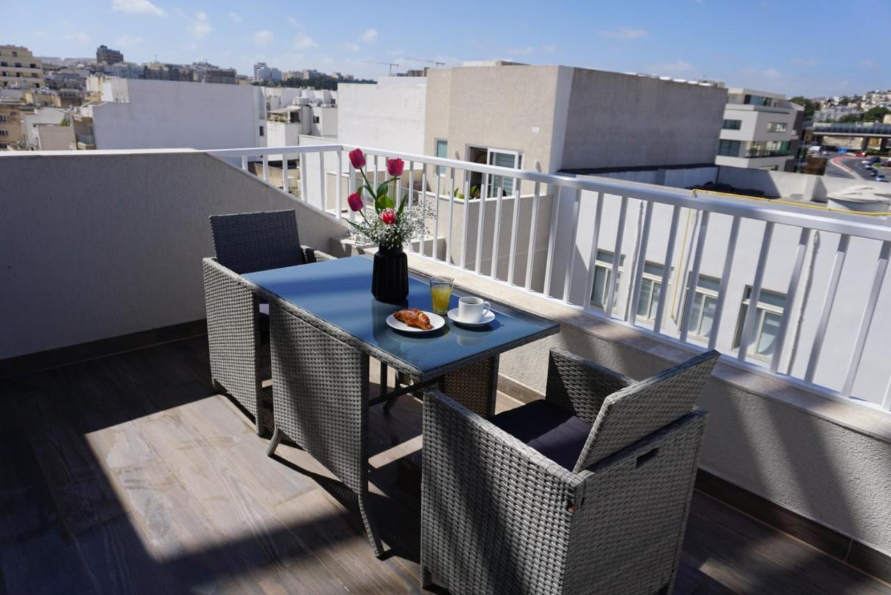 Korzo Suites Gzira Exterior photo