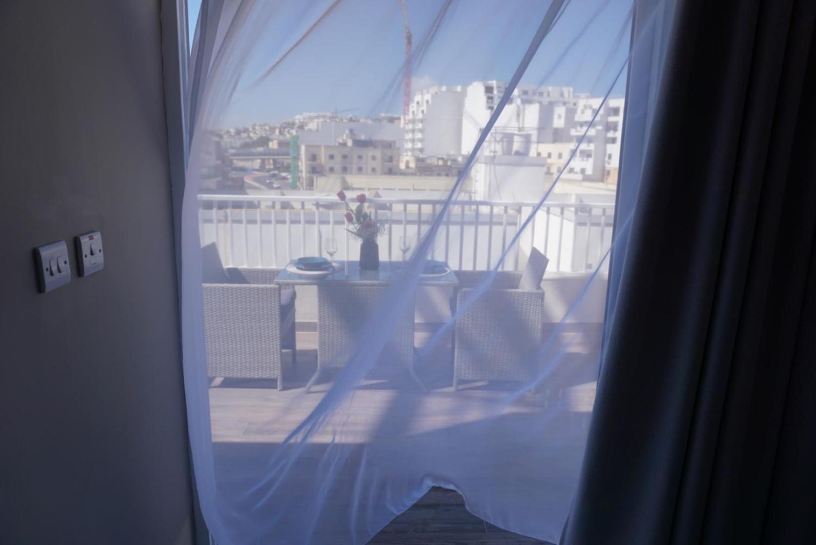 Korzo Suites Gzira Exterior photo